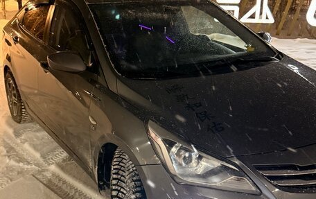 Hyundai Solaris II рестайлинг, 2014 год, 1 150 000 рублей, 2 фотография