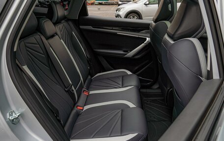 Geely Atlas, 2024 год, 2 990 000 рублей, 7 фотография