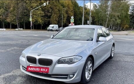 BMW 5 серия, 2011 год, 2 000 000 рублей, 2 фотография