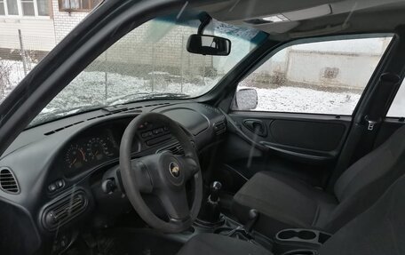 Chevrolet Niva I рестайлинг, 2009 год, 345 000 рублей, 5 фотография