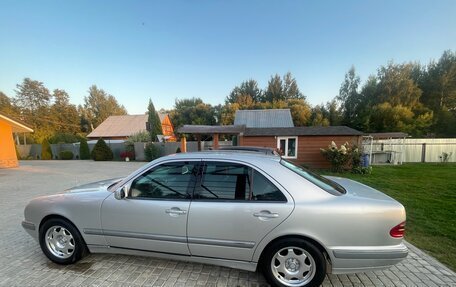 Mercedes-Benz E-Класс, 2001 год, 4 000 000 рублей, 13 фотография