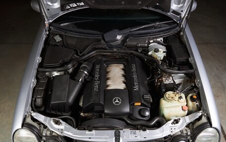 Mercedes-Benz E-Класс, 2001 год, 4 000 000 рублей, 8 фотография