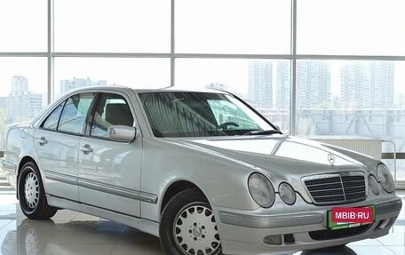 Mercedes-Benz E-Класс, 2001 год, 4 000 000 рублей, 7 фотография
