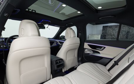 Mercedes-Benz E-Класс, 2025 год, 9 990 000 рублей, 20 фотография