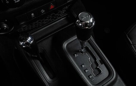 Jeep Wrangler, 2018 год, 4 280 000 рублей, 18 фотография