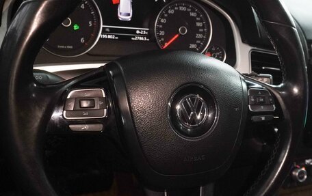 Volkswagen Touareg III, 2016 год, 2 864 000 рублей, 19 фотография