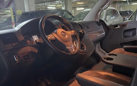 Volkswagen Multivan T5, 2012 год, 3 300 000 рублей, 6 фотография