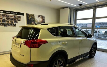 Toyota RAV4, 2013 год, 2 690 000 рублей, 5 фотография