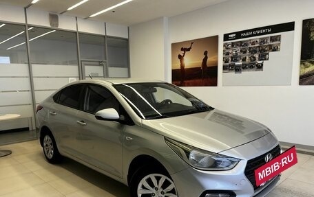 Hyundai Solaris II рестайлинг, 2018 год, 790 000 рублей, 4 фотография