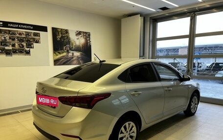 Hyundai Solaris II рестайлинг, 2018 год, 790 000 рублей, 5 фотография