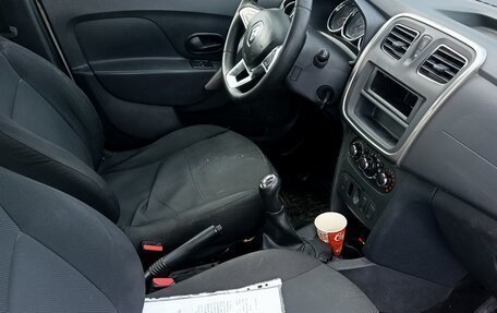 Renault Logan II, 2020 год, 600 000 рублей, 7 фотография