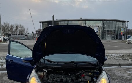 Ford Fiesta, 2015 год, 980 000 рублей, 5 фотография