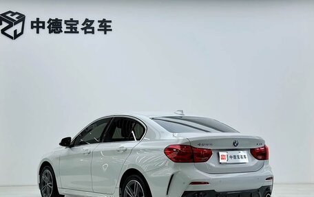 BMW 1 серия, 2023 год, 2 400 000 рублей, 4 фотография