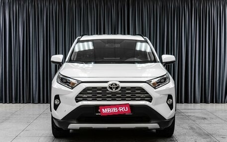 Toyota RAV4, 2021 год, 3 929 000 рублей, 3 фотография