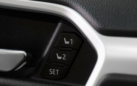 Toyota RAV4, 2021 год, 3 929 000 рублей, 22 фотография