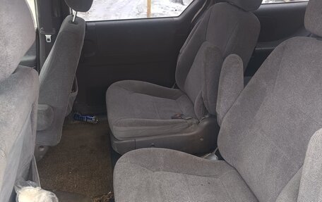 KIA Carnival III, 2000 год, 200 000 рублей, 5 фотография