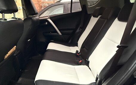 Toyota RAV4, 2017 год, 2 300 000 рублей, 12 фотография