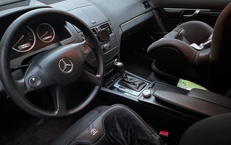 Mercedes-Benz C-Класс, 2008 год, 1 000 000 рублей, 5 фотография