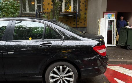 Mercedes-Benz C-Класс, 2008 год, 1 000 000 рублей, 4 фотография