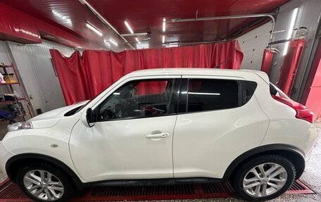 Nissan Juke II, 2012 год, 950 000 рублей, 10 фотография