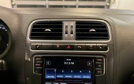 Volkswagen Polo VI (EU Market), 2019 год, 1 630 000 рублей, 14 фотография