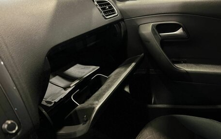 Volkswagen Polo VI (EU Market), 2019 год, 1 630 000 рублей, 28 фотография