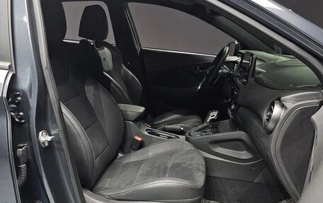 Hyundai Kona I, 2022 год, 1 400 000 рублей, 7 фотография