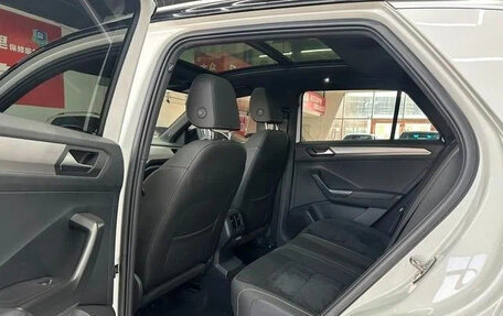 Volkswagen T-Roc I, 2022 год, 1 490 500 рублей, 9 фотография