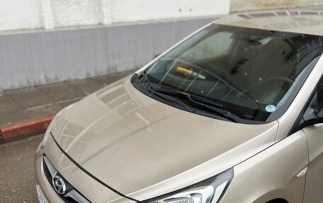 Hyundai Solaris II рестайлинг, 2011 год, 645 000 рублей, 6 фотография