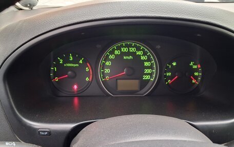 Hyundai H-1 II рестайлинг, 2010 год, 1 650 000 рублей, 4 фотография