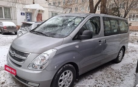 Hyundai H-1 II рестайлинг, 2010 год, 1 650 000 рублей, 5 фотография