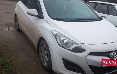 Hyundai i30 II рестайлинг, 2013 год, 750 000 рублей, 8 фотография