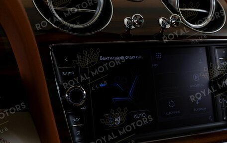 Bentley Bentayga I, 2018 год, 11 790 000 рублей, 9 фотография