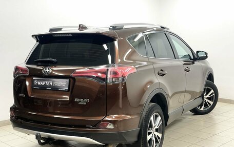 Toyota RAV4, 2018 год, 2 750 000 рублей, 4 фотография