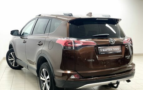 Toyota RAV4, 2018 год, 2 750 000 рублей, 5 фотография