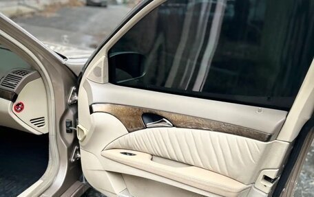 Mercedes-Benz E-Класс, 2004 год, 399 999 рублей, 9 фотография