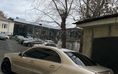 Mercedes-Benz E-Класс, 2004 год, 399 999 рублей, 2 фотография