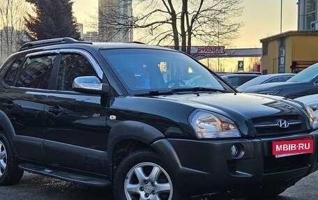Hyundai Tucson III, 2005 год, 799 000 рублей, 1 фотография