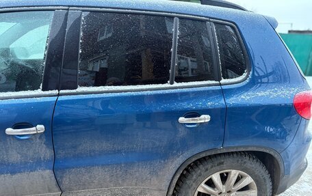 Volkswagen Tiguan I, 2010 год, 870 000 рублей, 2 фотография