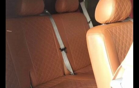 Volkswagen Transporter T5 рестайлинг, 2004 год, 1 000 000 рублей, 4 фотография