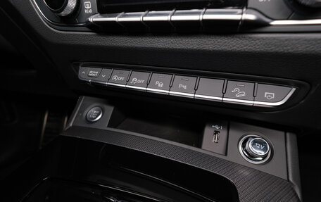 Audi Q5, 2025 год, 6 300 000 рублей, 28 фотография