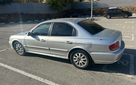 Hyundai Sonata IV рестайлинг, 2005 год, 320 000 рублей, 2 фотография