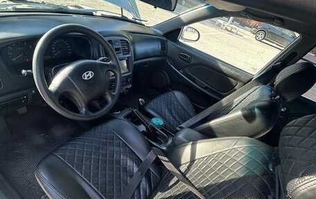 Hyundai Sonata IV рестайлинг, 2005 год, 320 000 рублей, 10 фотография