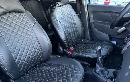 Renault Logan II, 2019 год, 1 040 000 рублей, 10 фотография