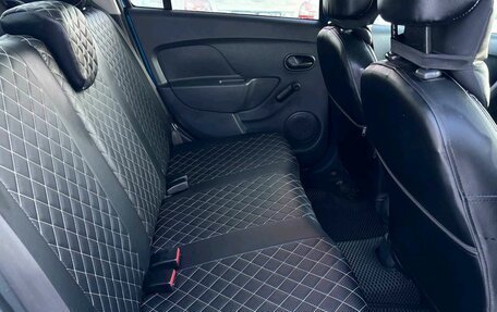 Renault Logan II, 2019 год, 1 040 000 рублей, 11 фотография