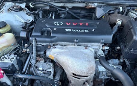 Toyota Camry V40, 2005 год, 675 000 рублей, 10 фотография