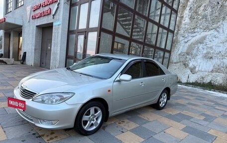 Toyota Camry V40, 2005 год, 675 000 рублей, 3 фотография