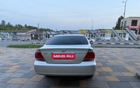 Toyota Camry V40, 2005 год, 675 000 рублей, 4 фотография