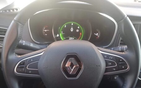 Renault Megane IV, 2018 год, 1 350 000 рублей, 2 фотография