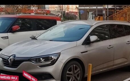 Renault Megane IV, 2018 год, 1 350 000 рублей, 16 фотография